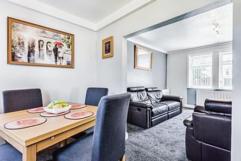 60 Chantry Road, Wakefield, WF2 8HL