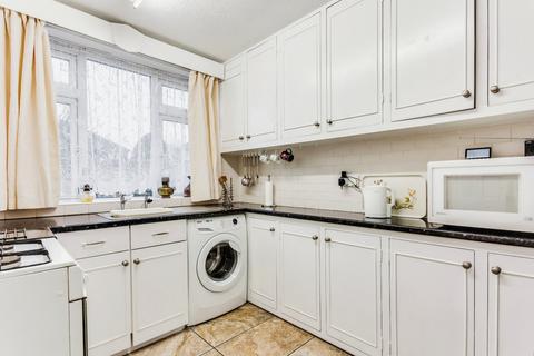 9 Weeland Road, Crofton, Wakefield, WF4 1LS