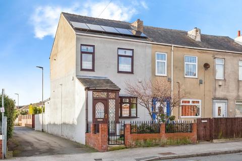 3 bedroom end of terrace house for sale, Leeds Road, West Yorkshire WF1