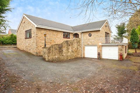 5 bedroom bungalow for sale, Field Lane, Wakefield WF2