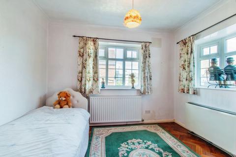 30 Field Lane, Wakefield, WF2 7RU