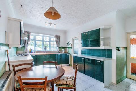 30 Field Lane, Wakefield, WF2 7RU