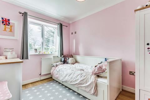 1 Fairway View, Wakefield, WF2 8UR