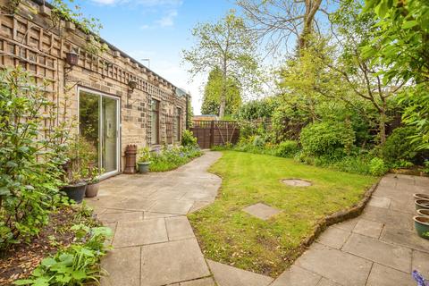 2 bedroom bungalow for sale, Barnsley Road, West Yorkshire WF2