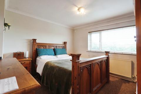 61 Barnstone Vale, Wakefield, WF1 4TW