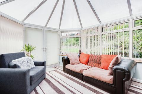 29 Longfellow Grove, Wakefield, WF3 4PL