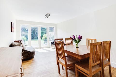100 Brandy Carr Road, Kirkhamgate, Wakefield, WF2 0RJ