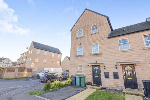 2 bedroom terraced house to rent, Marlington Drive, West Yorkshire HD2