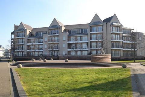 2 bedroom apartment for sale, The Boulevard, Greenhithe DA9