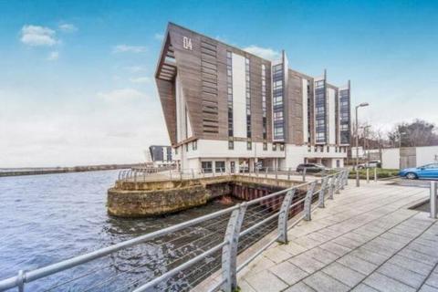 2 bedroom apartment for sale, The Decks, Cheshire WA7