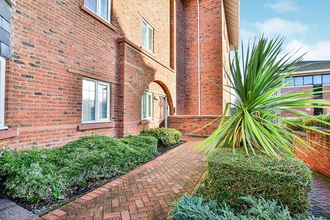 2 bedroom apartment for sale, Station Road, Cheshire SK9