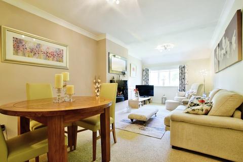 2 bedroom apartment for sale, Altrincham Road, Wilmslow SK9