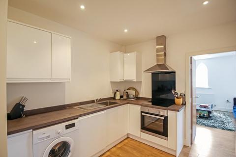 2 bedroom apartment for sale, Spath Lane, Wilmslow SK9