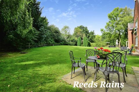 undefined, Altrincham Road, Wilmslow SK9