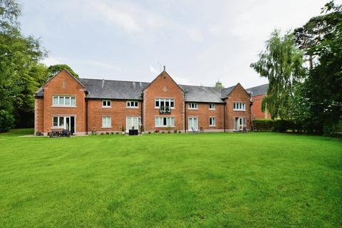 2 bedroom apartment for sale, Altrincham Road, Wilmslow SK9