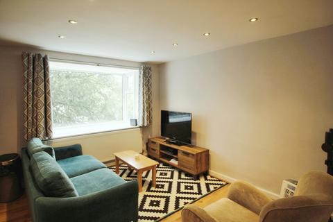 2 bedroom apartment for sale, Davey Lane, Cheshire SK9