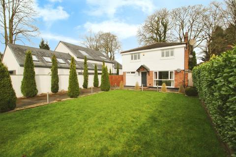 4 bedroom detached house for sale, Paxford Place, Cheshire SK9