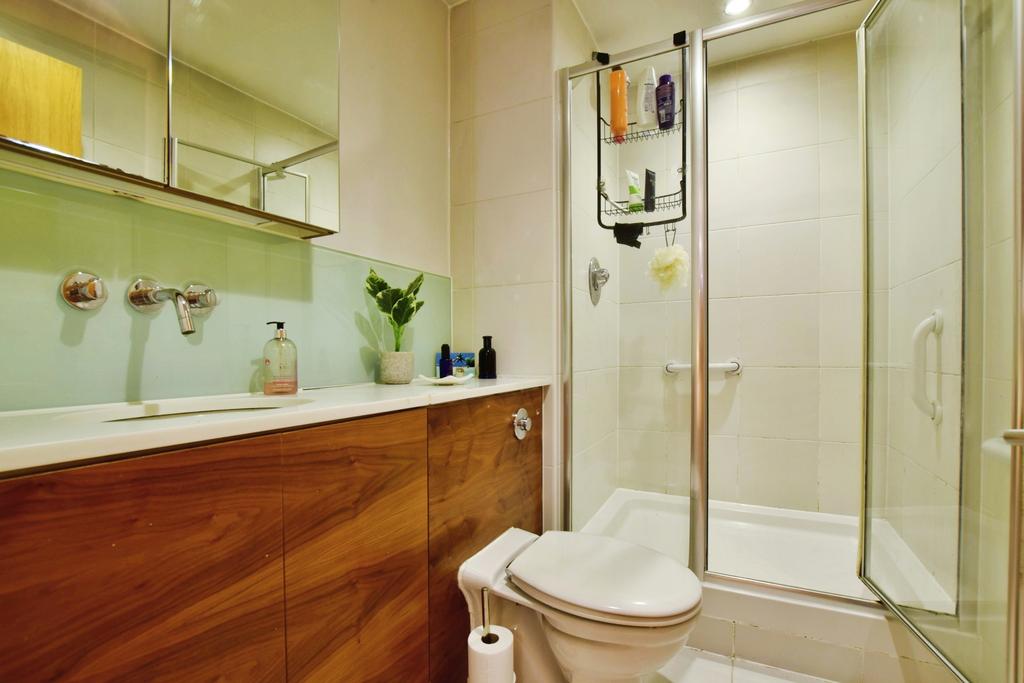Ensuite