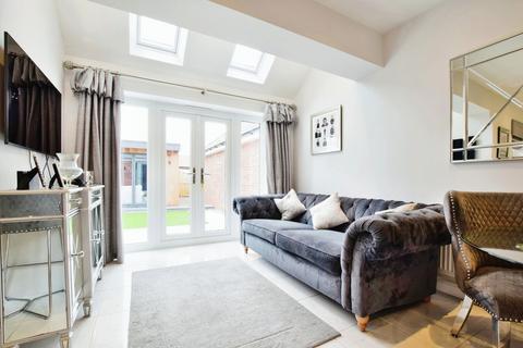 4 bedroom detached house for sale, Sunningdale Close, Wilmslow SK9