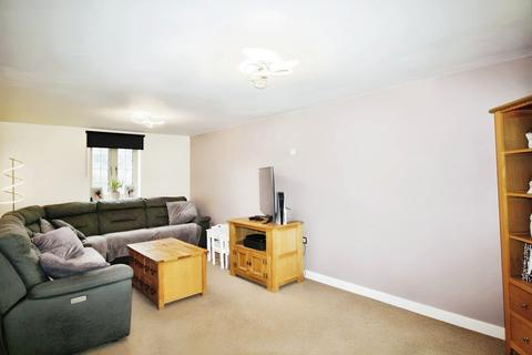 2 bedroom apartment for sale, The Spinney, Sheffield S17