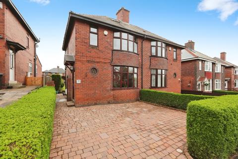 14 Hollythorpe Road, Sheffield, S8 9NE