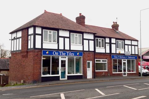 2 bedroom detached house for sale, Hawarden Road, Wrexham LL12