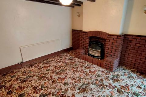 3 bedroom terraced house for sale, Ruabon Road, Wrexham LL13