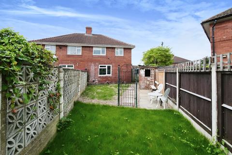 3 bedroom semi-detached house for sale, Bell Farm Avenue, North Yorkshire YO31