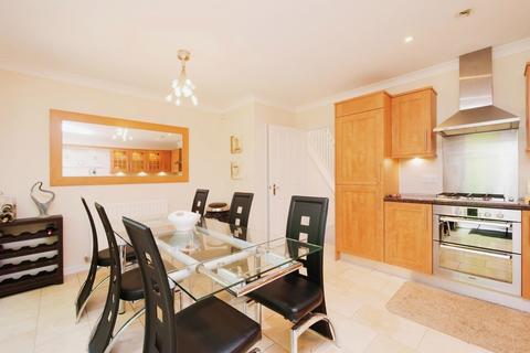 4 bedroom end of terrace house for sale, William Court, York YO10