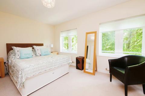 undefined, William Court, York YO10