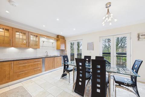 undefined, William Court, York YO10