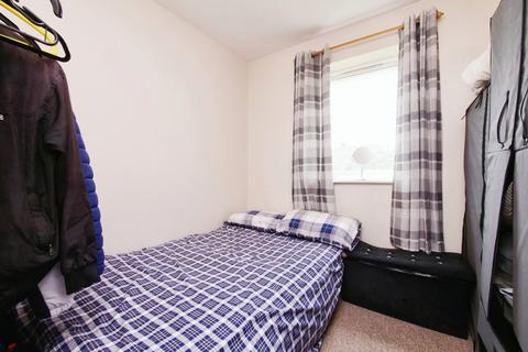 2 bedroom apartment for sale, Nicholas Gardens, North Yorkshire YO10