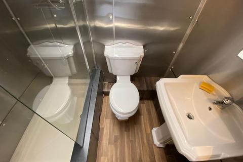 1 bedroom ground floor flat to rent, Brabazon Road, Hounslow, TW5
