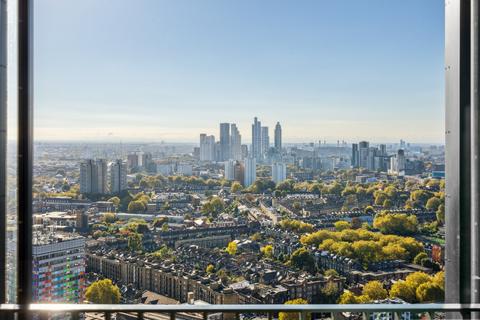 3 bedroom flat for sale, Southwark Bridge Road, London, SE1