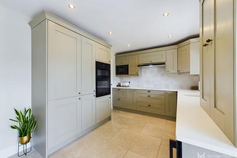3 bedroom semi-detached house for sale, Ramsay Way, Eastbourne BN23