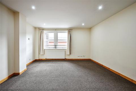 2 bedroom flat to rent, Strothers Lane, Highland IV1