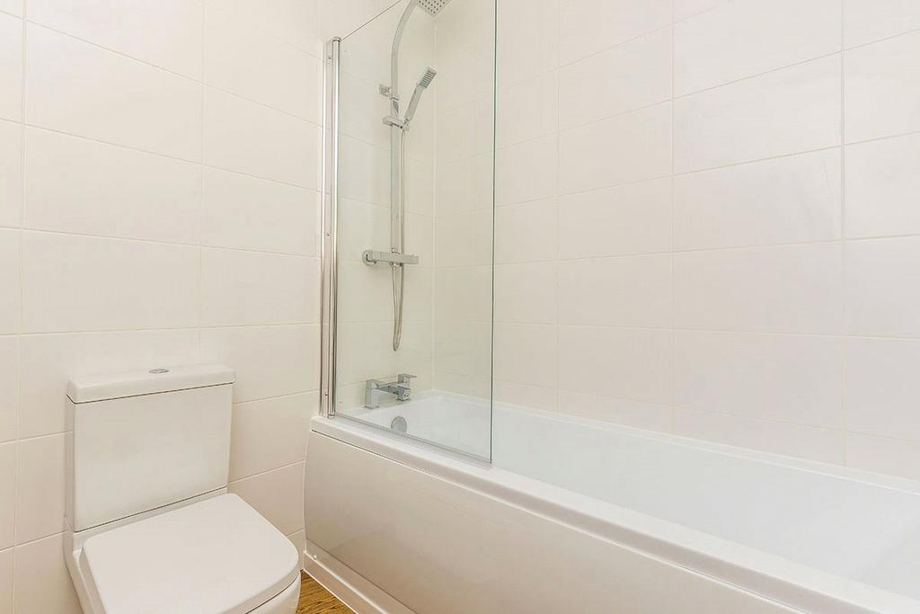 Bathroom/Shower Room