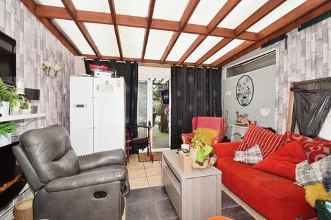 99 Biddle Road, Leicester, LE3 9HL