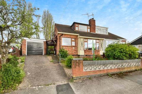 3 bedroom bungalow for sale, Fairestone Avenue, Leicester LE3