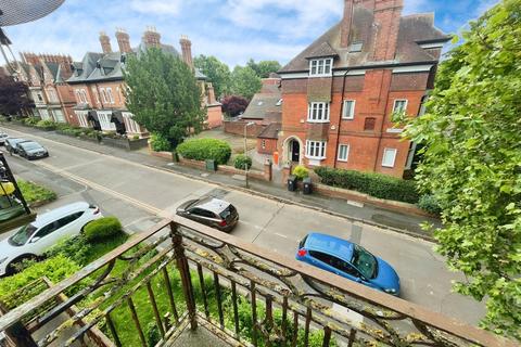 1 bedroom flat for sale, West Walk, Leicestershire LE1