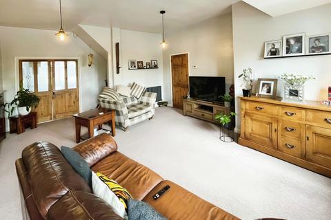9a Appleton Avenue, Leicester, LE4 2GB