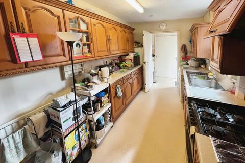 3 bedroom terraced house for sale, Eastleigh Road, Leicestershire LE3