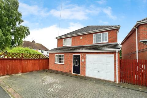 3 bedroom detached house for sale, Glen Park Avenue, Leicester LE3