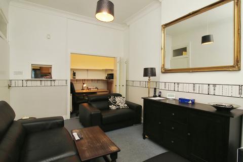 18/2 Elgin Terrace, Edinburgh, EH7 5NW