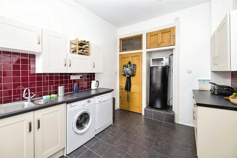 3 bedroom flat for sale, Great Junction Street, City of Edinburgh EH6