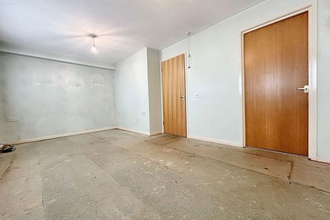 30 Firlands, Stanwix, Carlisle, CA3 9FB