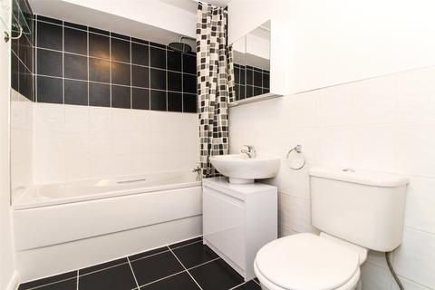 1 bedroom flat for sale, Taylor Street, Leven KY8