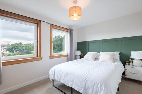 10 Ardan, Leven, KY8 5AY