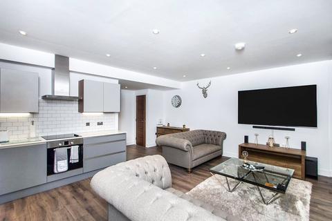 2 bedroom flat for sale, Brayford Wharf North, Lincolnshire LN1