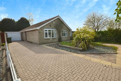 3 bedroom bungalow for sale, Kinloss Close, Lincolnshire LN6